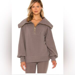 Varley Vine Pullover in Deep Charcoal size Medium